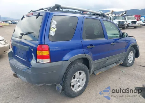 2005 Ford Escape Xlt z USA, uszkodzony, nr VIN 1FMYU93155KB49222